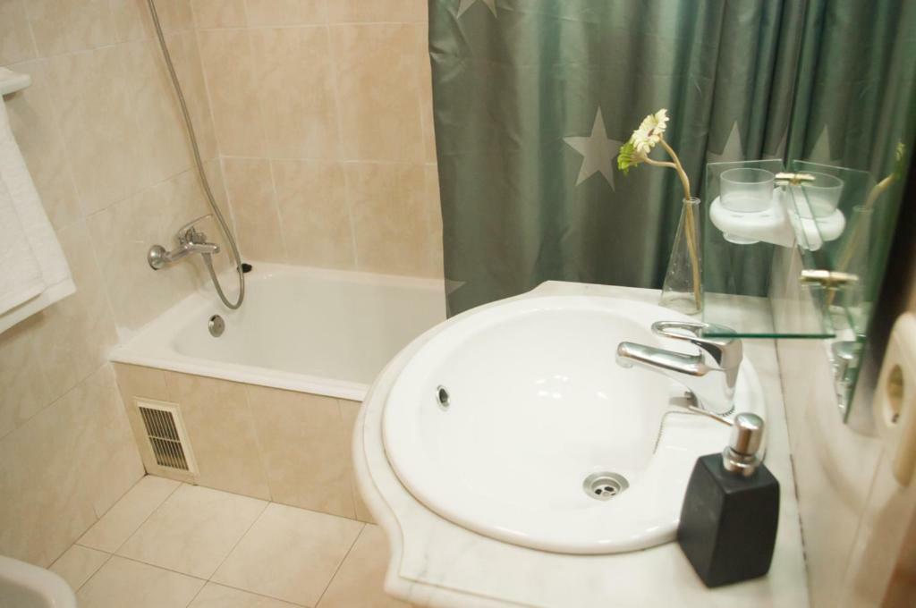 Terrace Porto Downtown Apartment ภายนอก รูปภาพ